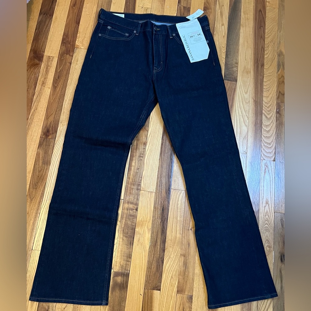 Banana Republic Men's Dark Wash Bootcut Jeans. 36x34